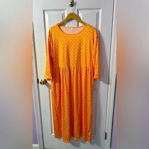 Orange Polka dot dress, size XXL